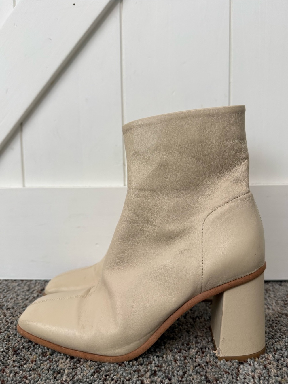 Free People Sienna Ankle Boot Buttercream Square Toe Heeled Leather Size 38